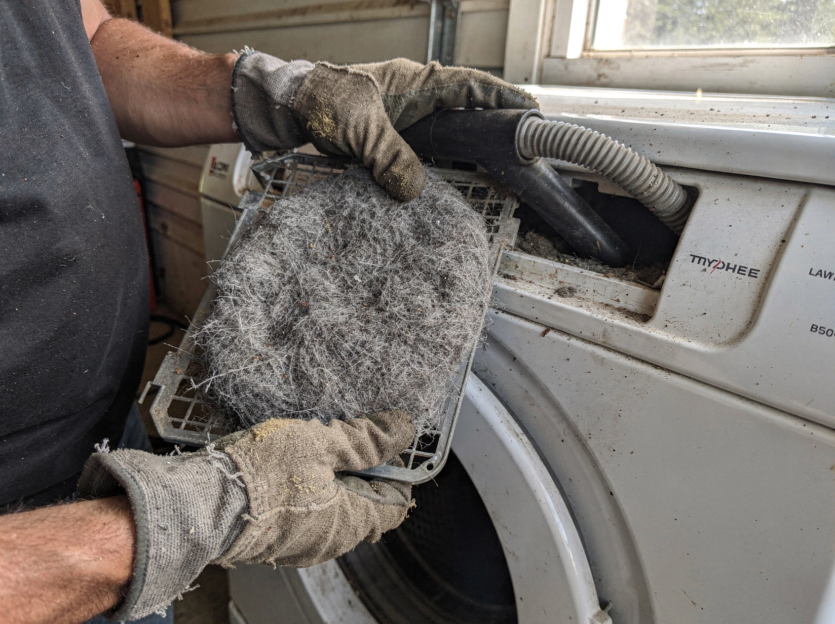 Cleaning Dryer Lint Trap service in Costa Mesa, CA
